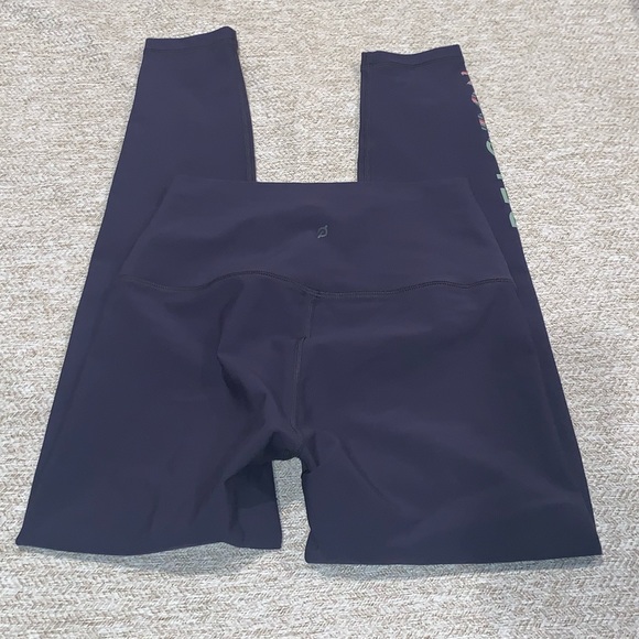 Peloton Leggings - Picture 3 of 5